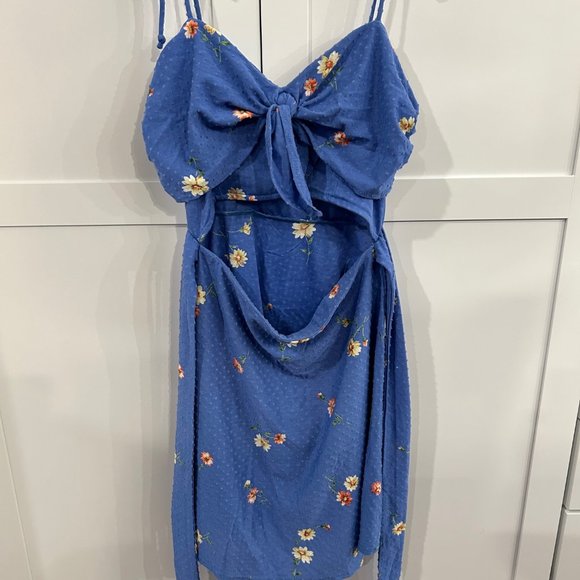 Storia Blue Floral cut-out dress, size Medium - Picture 3 of 4